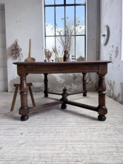 Table chêne style Louis XIV 1900