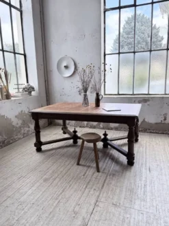 Table chêne style Louis XIV 1900