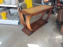 Table console Art Déco en bois et cannage
