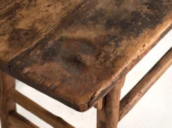 Table console basse ancienne en bois de pin – Chine, vers 1900