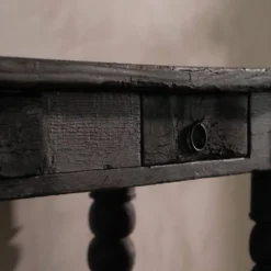 Table console en finition Shou Sugi Ban