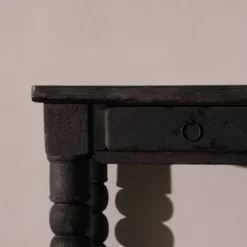 Table console en finition Shou Sugi Ban