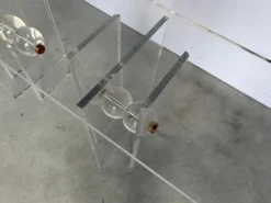 Table console en laiton et lucite, années 1970