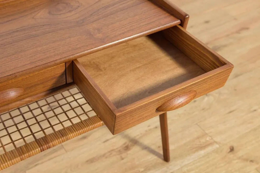 Table console en teck et rotin du milieu du siècle par Søren Rasmussen, Danemark, 1960