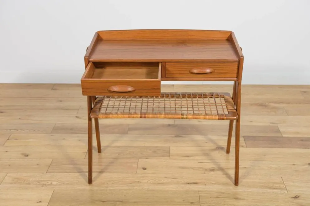 Table console en teck et rotin du milieu du siècle par Søren Rasmussen, Danemark, 1960