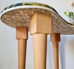 Table console pieds fuselés - plateau haricot canevas