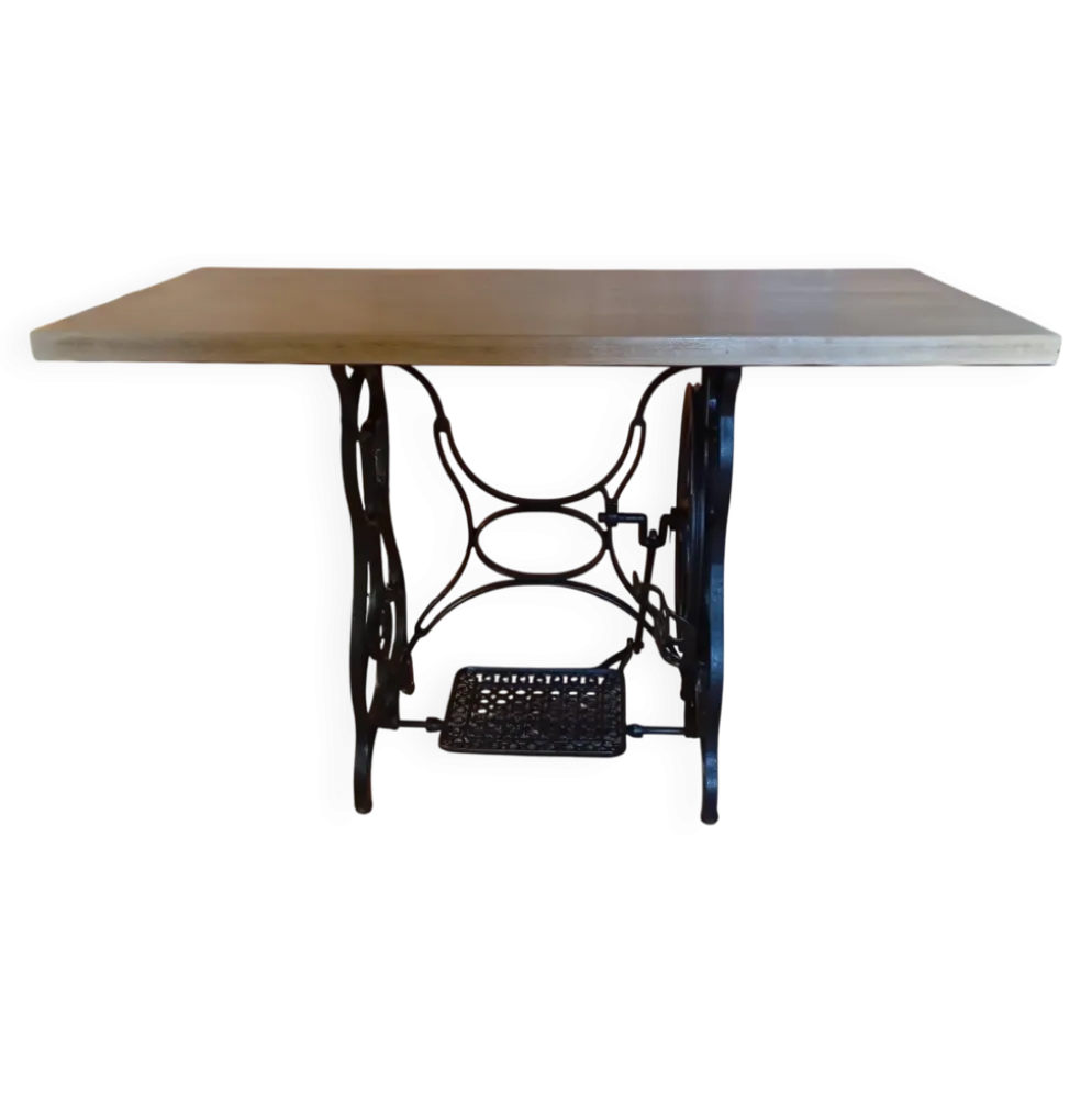 Table console vintage — Piètement en fonte & plateau en bois clair