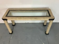 Table console vintage régence en travertin italien et laiton Maitland Smith.