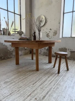 Table constructiviste pin ronde XL