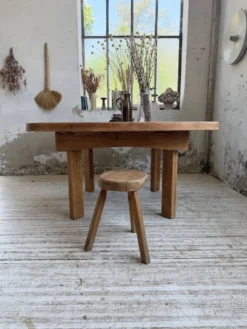 Table constructiviste pin ronde XL