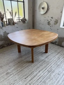 Table constructiviste pin ronde XL