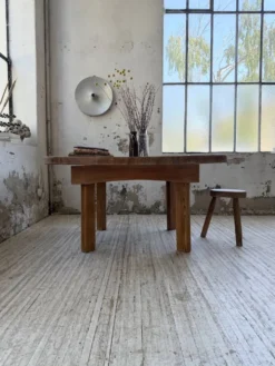 Table constructiviste pin ronde XL