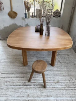 Table constructiviste pin ronde XL