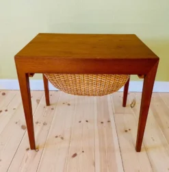 Table à couture vintage danoise en teck par Severin Hansen pour Haslev Furniture 1960