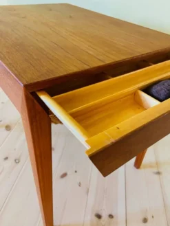 Table à couture vintage danoise en teck par Severin Hansen pour Haslev Furniture 1960