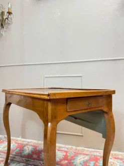 Table à écrire, liseuse en merisier d’époque louis xv, xviii eme siècl