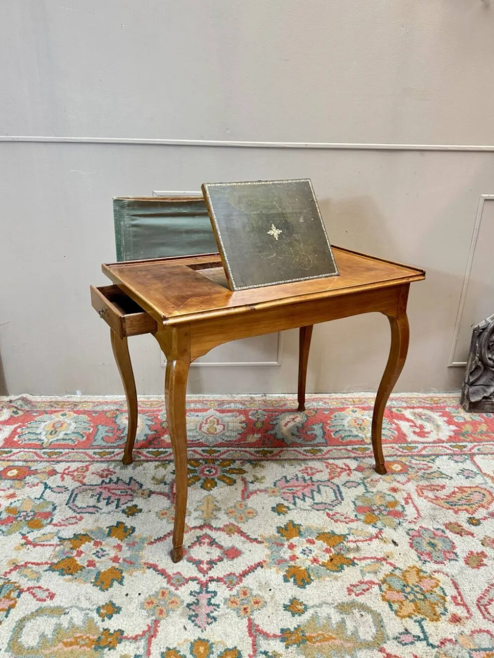 Table à écrire, liseuse en merisier d’époque louis xv, xviii eme siècl