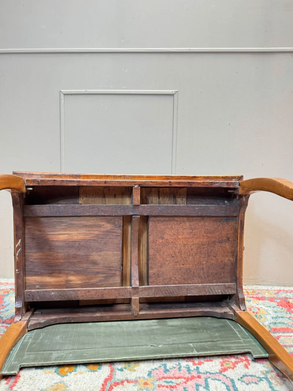 Table à écrire, liseuse en merisier d’époque louis xv, xviii eme siècl