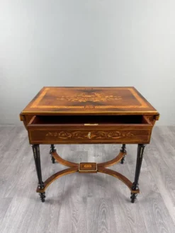 Table à écrire Napoléon III en marqueterie, XIXe siècle