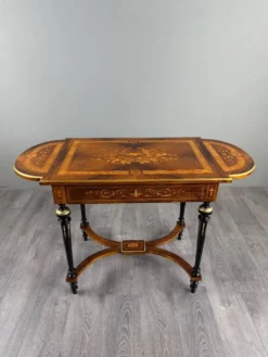 Table à écrire Napoléon III en marqueterie, XIXe siècle