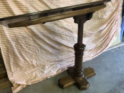 Table à écrire réglable