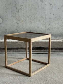 Table cube par Kurt Østervig pour KP Møbler, Danemark années 60.