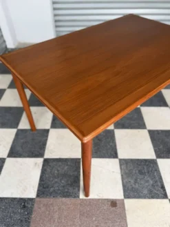 Table danoise en teck