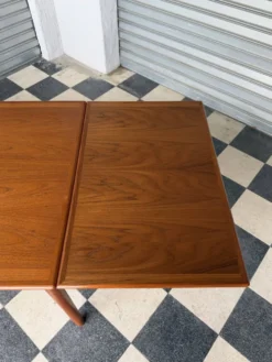 Table danoise en teck