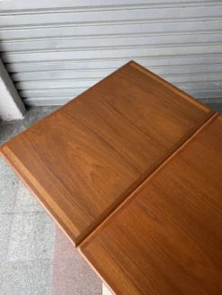 Table danoise en teck
