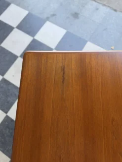 Table danoise en teck HW Klein pour Bramin