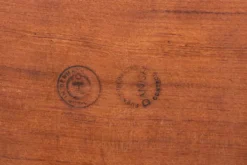 Table Danoise extensible et réversible, jeux/repas palissandre P.Hundevad.