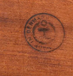 Table Danoise extensible et réversible, jeux/repas palissandre P.Hundevad.