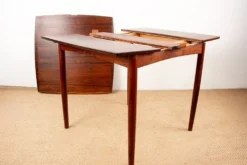 Table Danoise extensible et réversible, jeux/repas palissandre P.Hundevad.