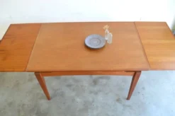 Table danoise à rallonges 133 cm