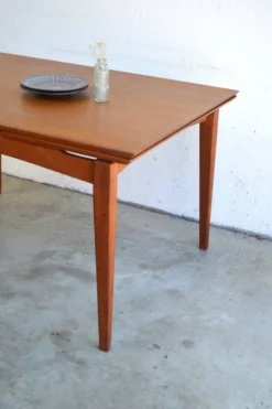 Table danoise à rallonges 133 cm