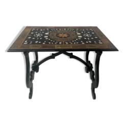 Table d'apparat en bois noirci a plateau marqueté Espagne XIX siècle