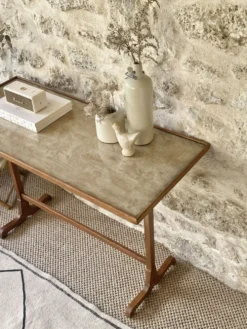 Table d’appoint