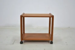 Table d'appoint Aksel Kjersgaard chariot en teck danois des années 1960 scandinave