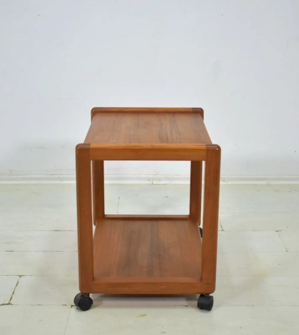 Table d'appoint Aksel Kjersgaard chariot en teck danois des années 1960 scandinave