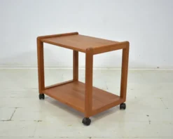 Table d'appoint Aksel Kjersgaard chariot en teck danois des années 1960 scandinave