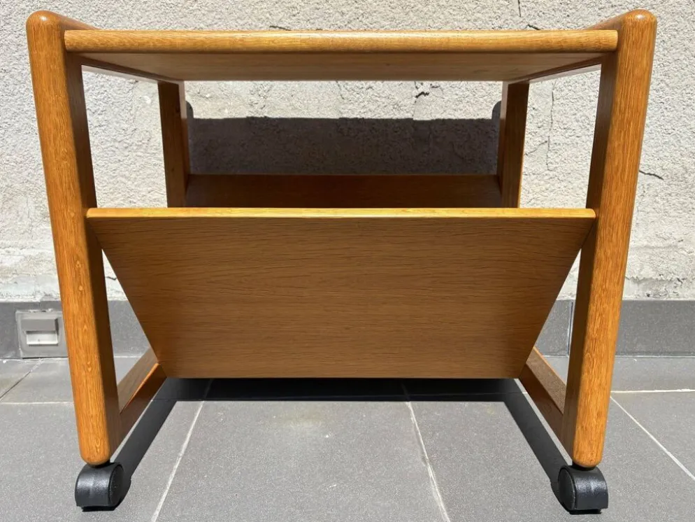 Table d'appoint Aksel Kjersgaard pour Odder avec étagère à magazines, années 1960.