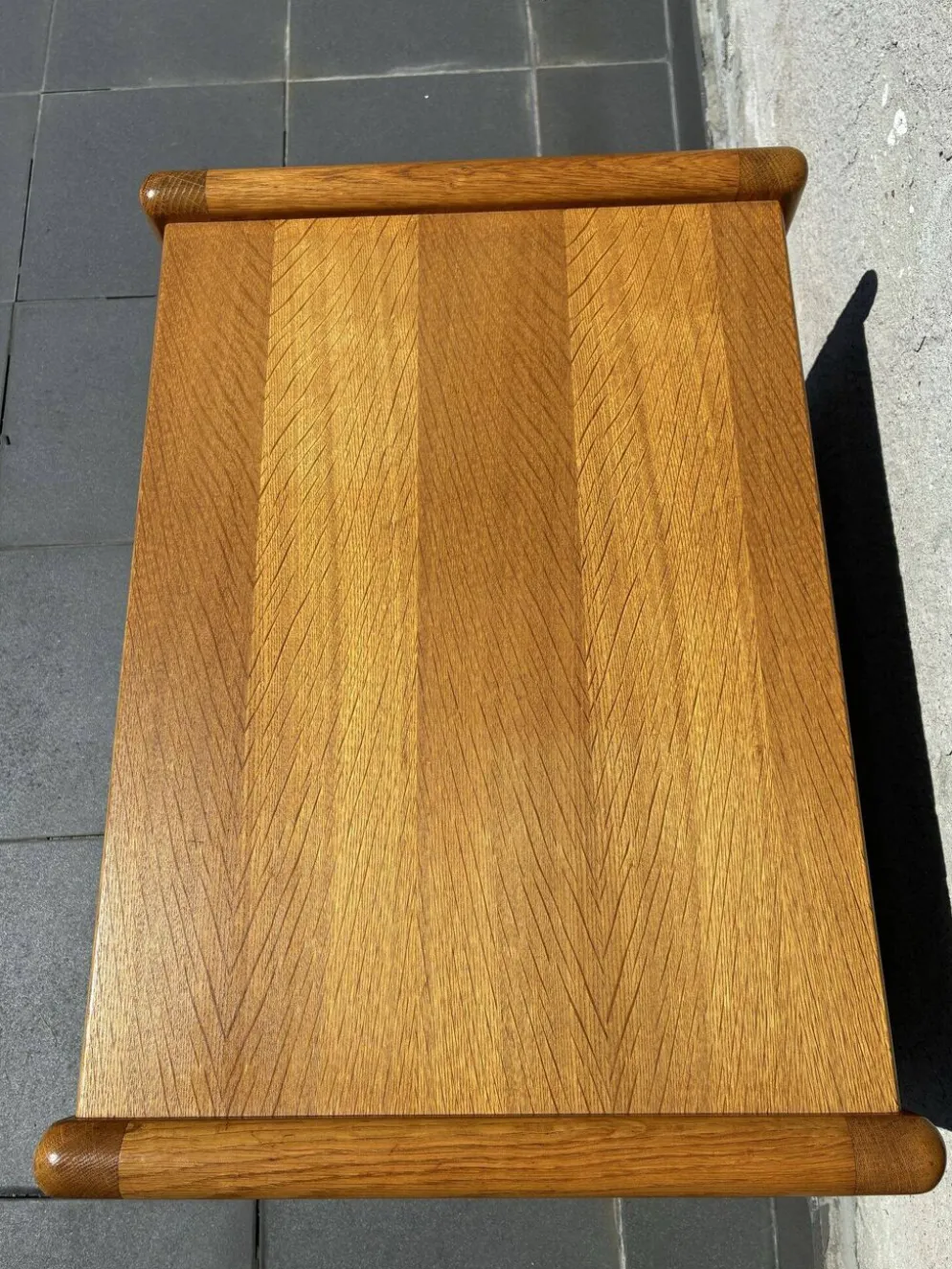 Table d'appoint Aksel Kjersgaard pour Odder avec étagère à magazines, années 1960.