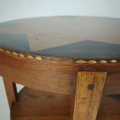 Table d'appoint Amsterdam School / Art Déco avec plateau incrusté d'étoiles vers 1920