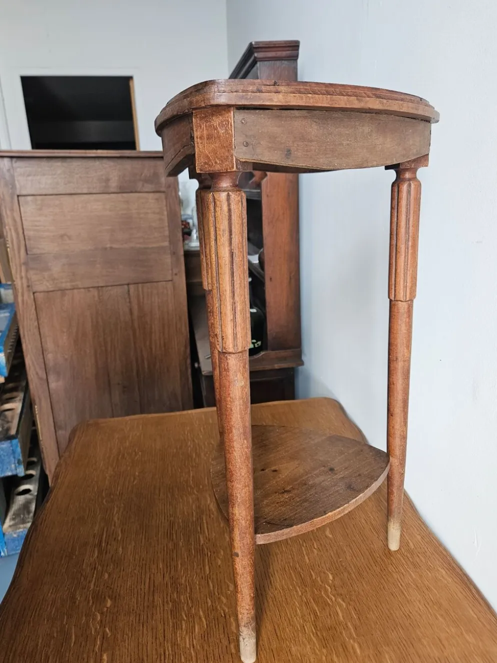 Table d'appoint ancienne