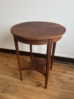 Table d’appoint art déco