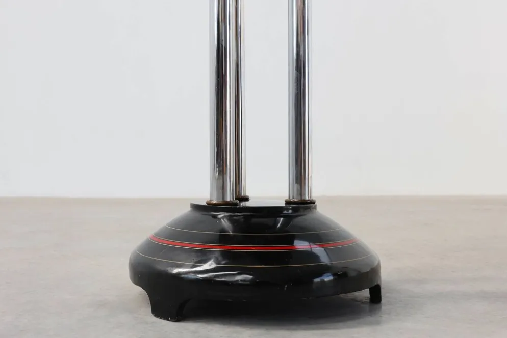 Table d'appoint Art Déco avec base laquée noire, France années 1920