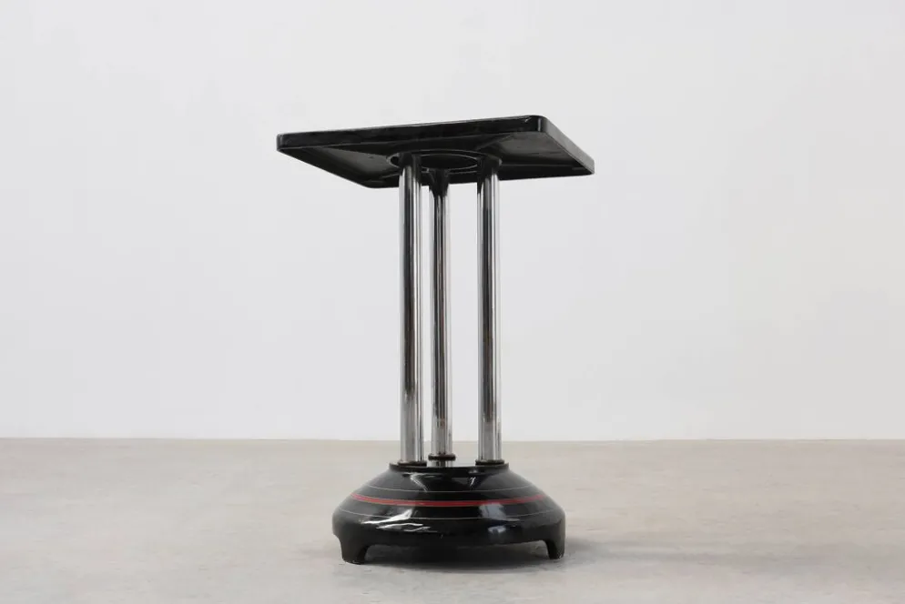 Table d'appoint Art Déco avec base laquée noire, France années 1920