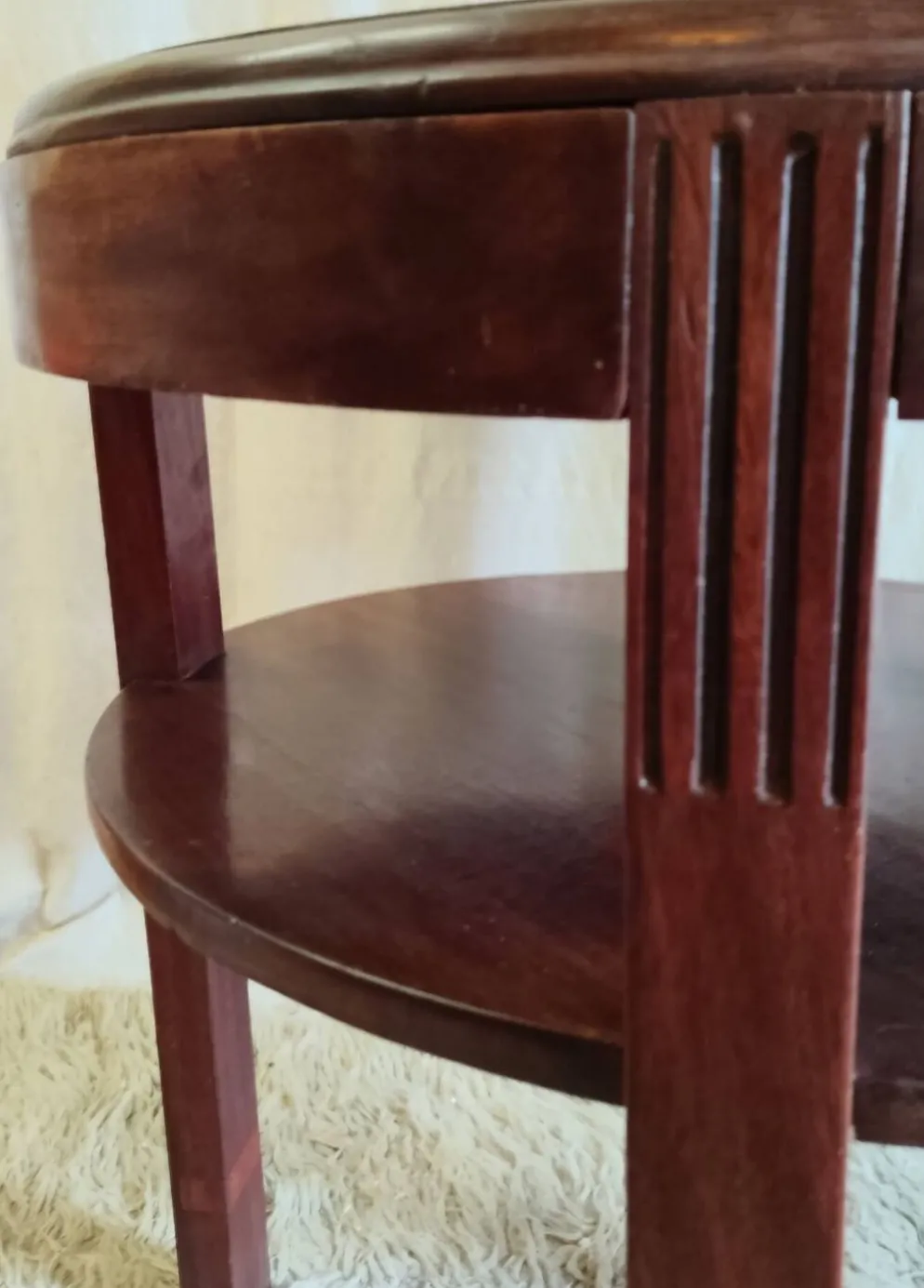 Table d'appoint Art-déco en bois massif - années 40/50