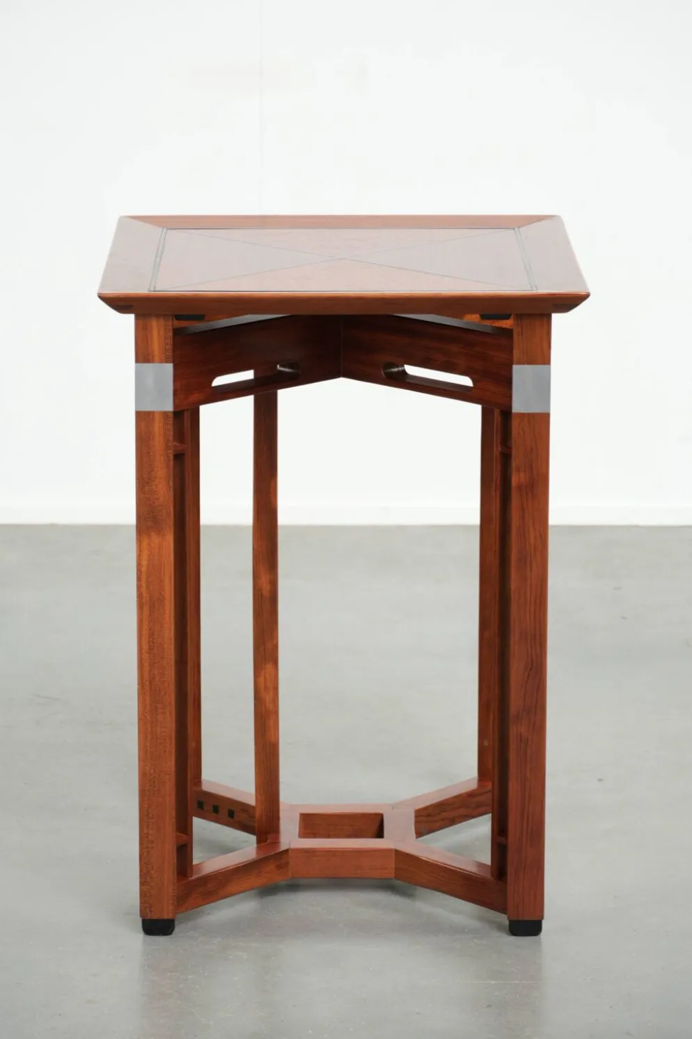 Table d'appoint Art Déco haute avec plateau amovible