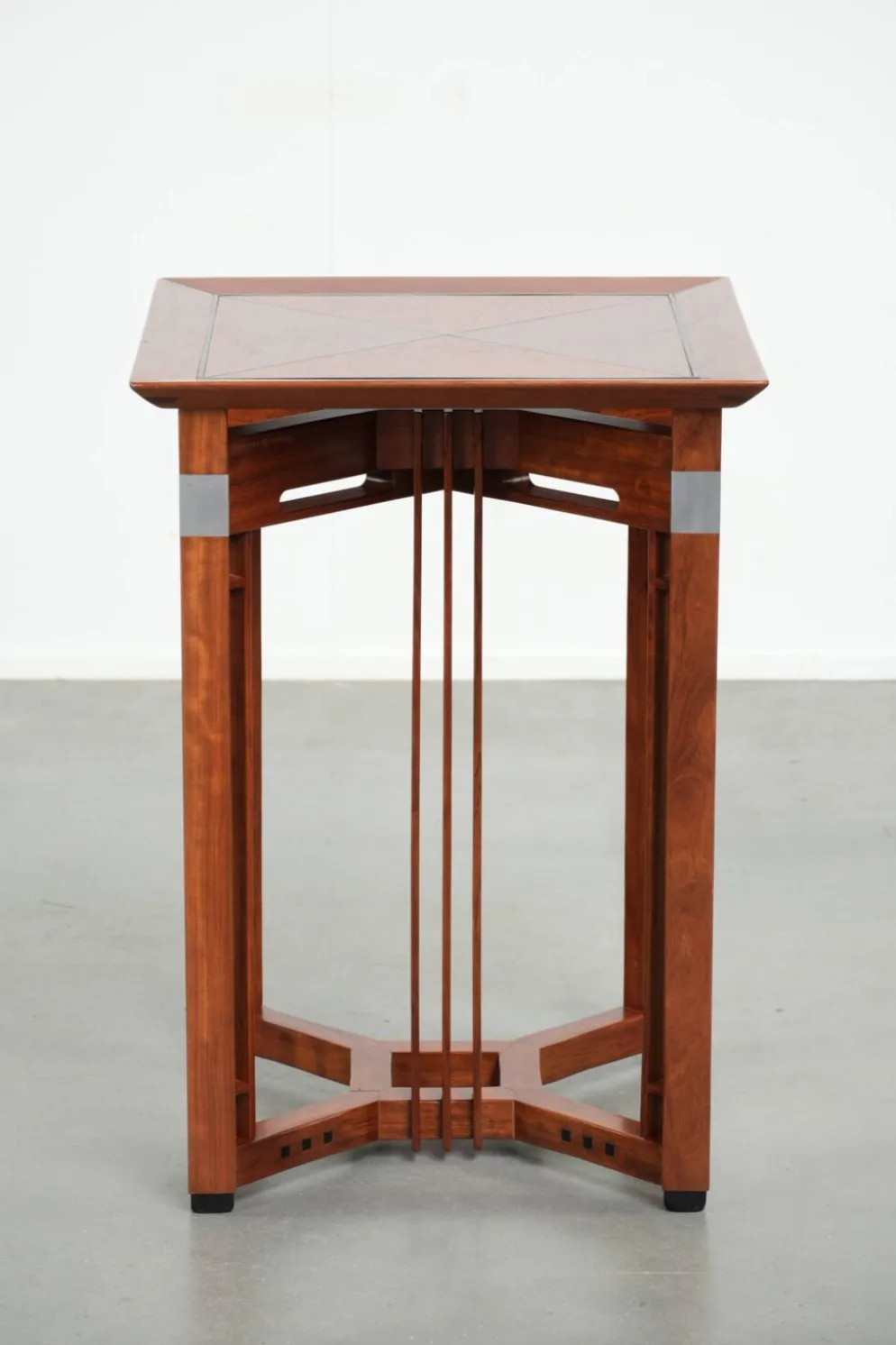 Table d'appoint Art Déco haute avec plateau amovible